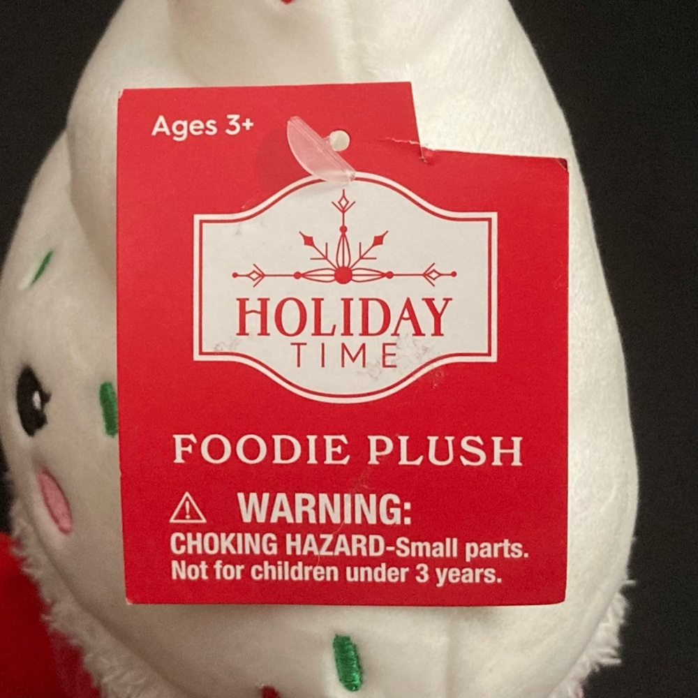 ⭐️ Holiday Time Christmas Ice Cream Foodie Plush - Picture 7 of 12